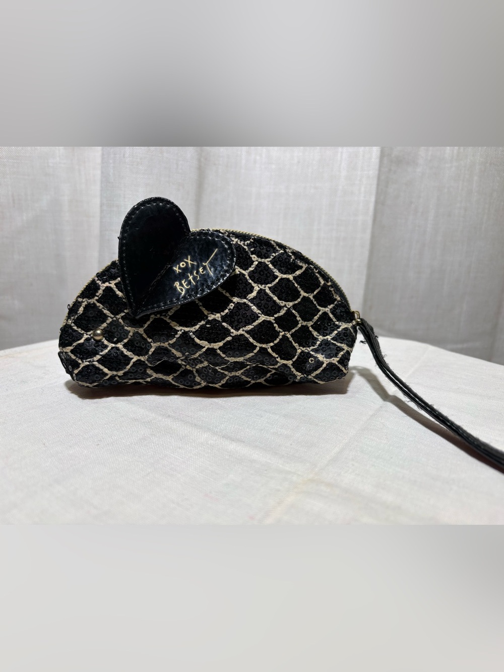 Betsey Johnson Black Sequin Mouse Purse w/ Heart Shaped Ears